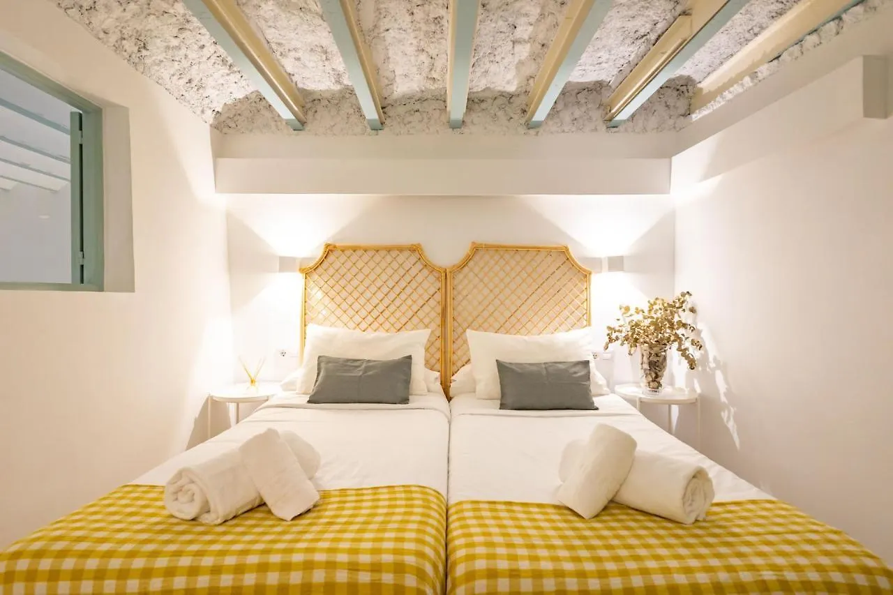Ohliving Salvador Square Apartment Seville