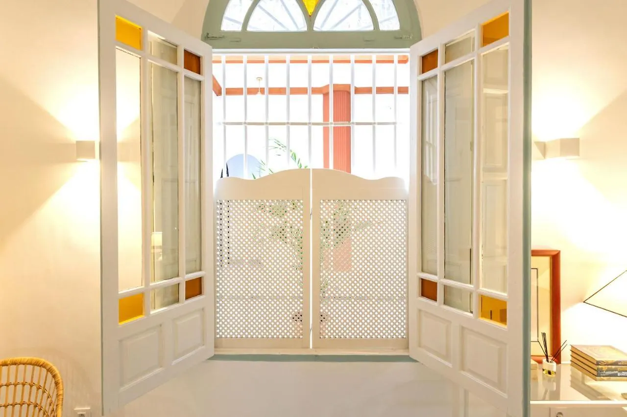 Ohliving Salvador Square Apartment Seville
