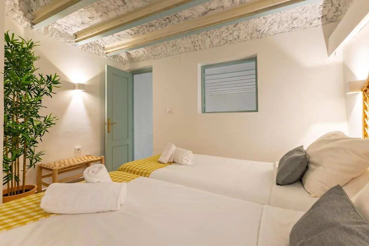 Ohliving Salvador Square Apartment Seville 0*,