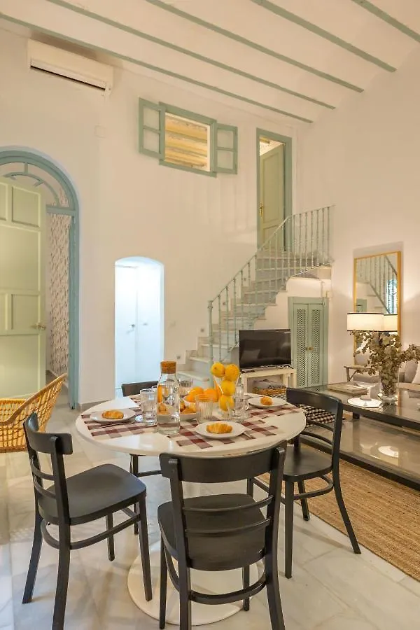 Ohliving Salvador Square Apartment Seville